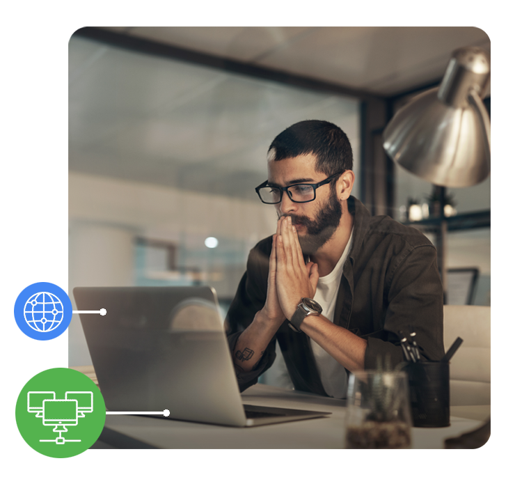 Business Colleagues working together